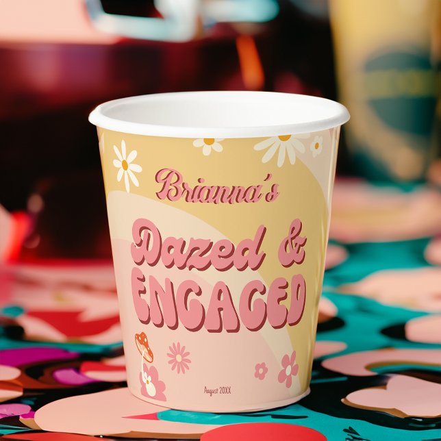 Dazed and verlobt groovy Retro daisy bachelorette Pappbecher (Dazed and engaged groovy retro daisy bachelorette party personalized printed paper cups party decor)