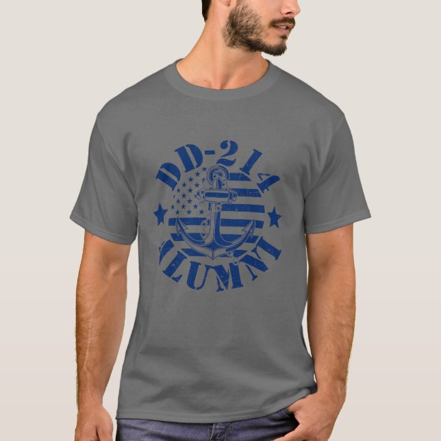 DD214 Alumni Distressed American Flag T-Shirt (Vorderseite)