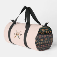 Fleurs Boho et Sac à Monogramme Fléché