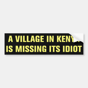 De Voiture Le village au Kenya manque son autocollant d'idiot