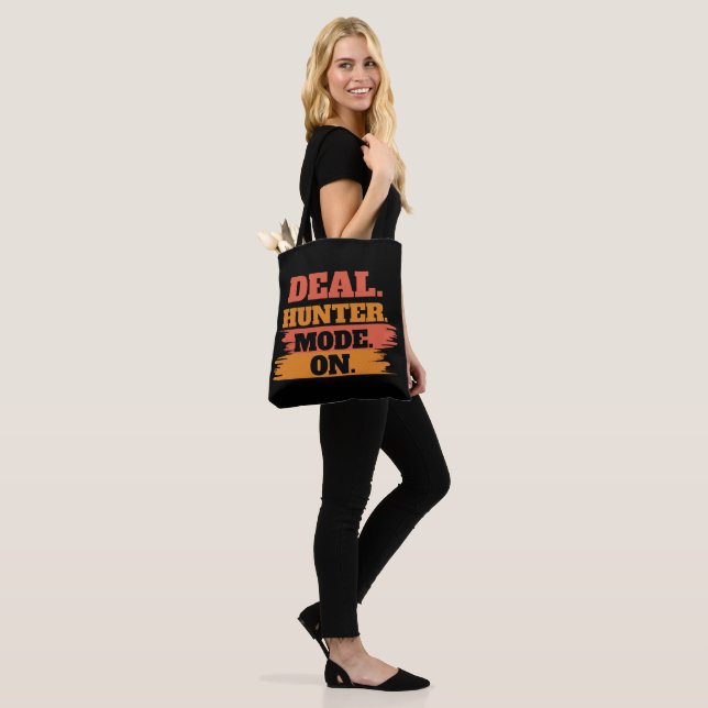 Deal Hunter Mode On – Funny Shopping Lover  Tasche (Am Model)