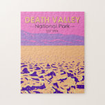 Death Valley National Park Devil's Golf Course<br><div class="desc">Death Valley Vektorgrafik Design. Der Park ist bekannt für den Titus Canyon,  mit einer Geisterstadt und farbenfrohen Felsen,  und die Salinen des Badwater Becken,  Nordamerikas tiefsten Punkt.</div>
