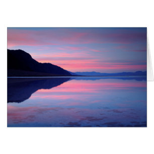 Death Valley Nationalpark. Badwater bei Sonnenaufg
