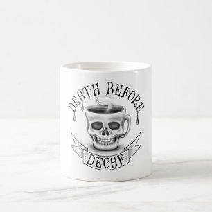 Décès avant la tasse d'amant café décaf