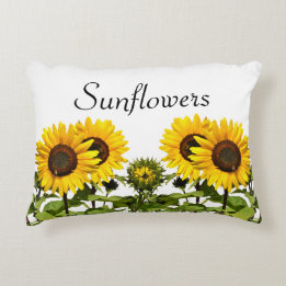 Décoratifs Coussins de soleil sur un accent floral blanc