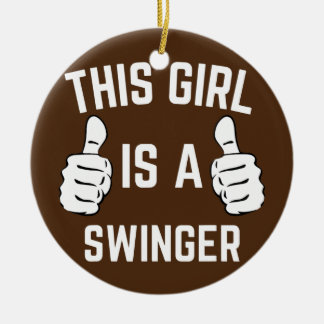 Décoration En Céramique Cette Fille Est Un Swinger Drôle Couples Qui Corre