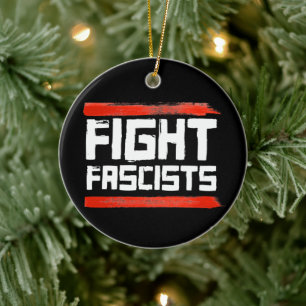 DÉCORATION EN CÉRAMIQUE COMBATTRE LES FASCISTES