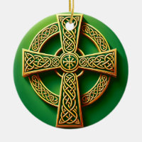 Croix celtique d'or sur vert