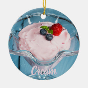 Décoration En Céramique Dessert de crème de framboise avec menthe et fruit