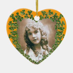 DÉCORATION EN CÉRAMIQUE LE MODÈLE PHOTO DU COEUR SHAMROCK DE SAINT PATRICK