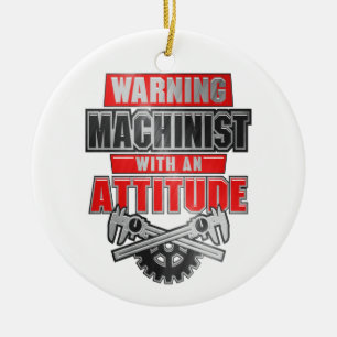 Décoration En Céramique Machiniste Avec Une Attitude Ingénieur Mécanique