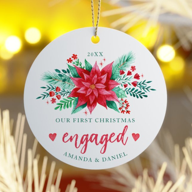 Décoration En Céramique Notre premier Noël Engagé Aquarelle Poinsettia (Our First Christmas Engaged Watercolor Poinsettia Ceramic Ornament)