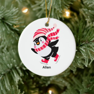 Décoration En Céramique Pingouin de Noël dans un Casquette et écharpe sur
