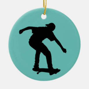 DÉCORATION EN CÉRAMIQUE SKATEBOARDER CHRISTMAS ORNAMENT