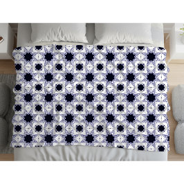 Decorative geometric patterned baby blue star fleecedecke