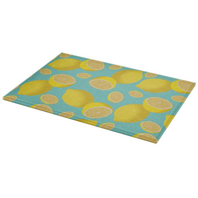Découper Beaucoup De Planche À Coupe En Verre De Citron (Coin)