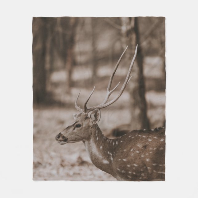 DEE MIT ANTLERS FLEECEDECKE (Vorderseite)