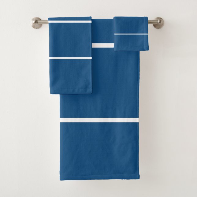 Deep Azure Blue White Geometric Badhandtuch Set (Insitu)