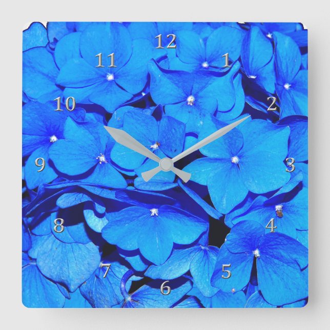 Deep Blue Spring Hydrangea Flowers Quadratische Wanduhr (Vorderseite)