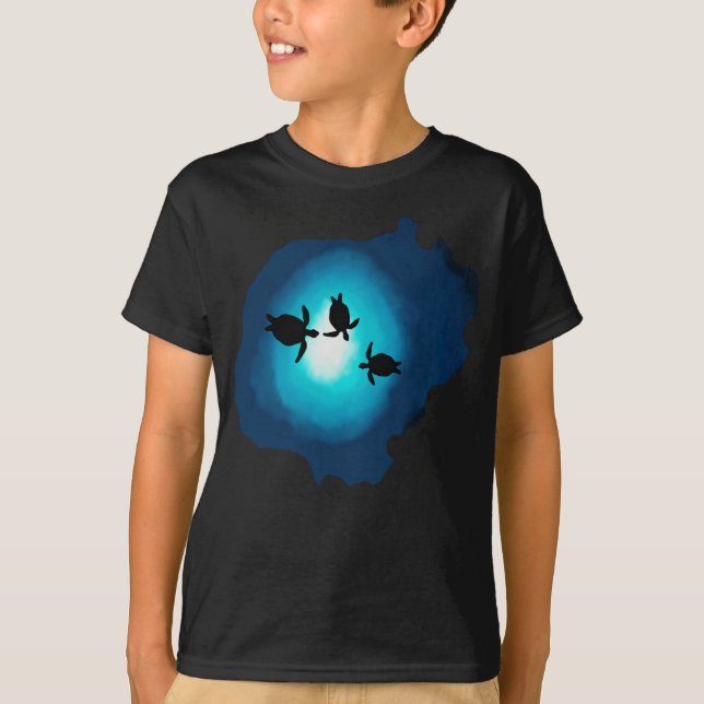 Deep Blue Swimming Turtles T-Shirt (Vorderseite)