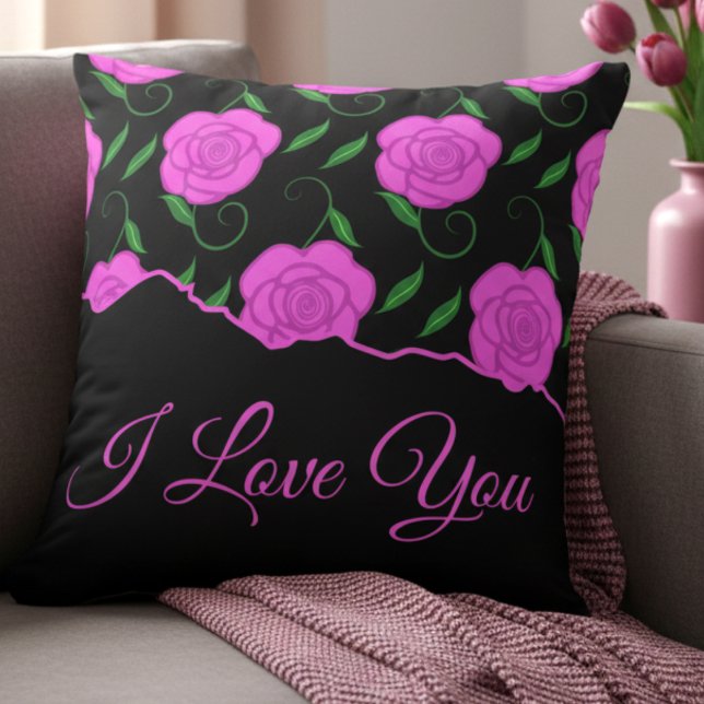 Deep Pink Roses On Black Love You Kissen (Pink roses on black. Elegant and personal. Great for mom, partner or anyone you love.)