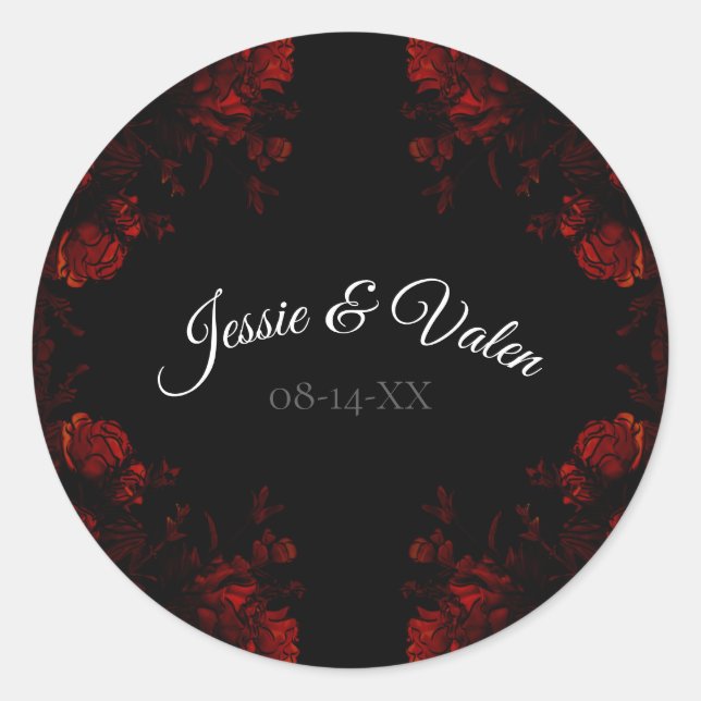 Deep Red Floral Elegante Gotische Hochzeit Runder Aufkleber (Vorderseite)