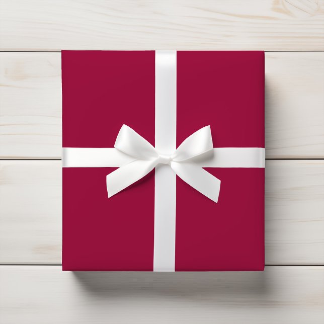 Deep Red Merlot Wine Solid Geschenkpapier (Von Creator hochgeladen)