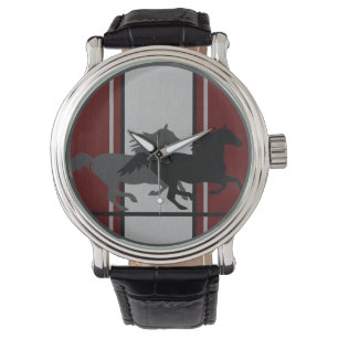 Deep Red mit zwei Mustangs mit Racing Stripes auf Armbanduhr