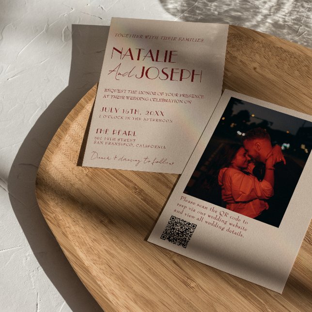 Deep Red Whimsical Modern QR Code Photo Wedding Einladung (Von Creator hochgeladen)