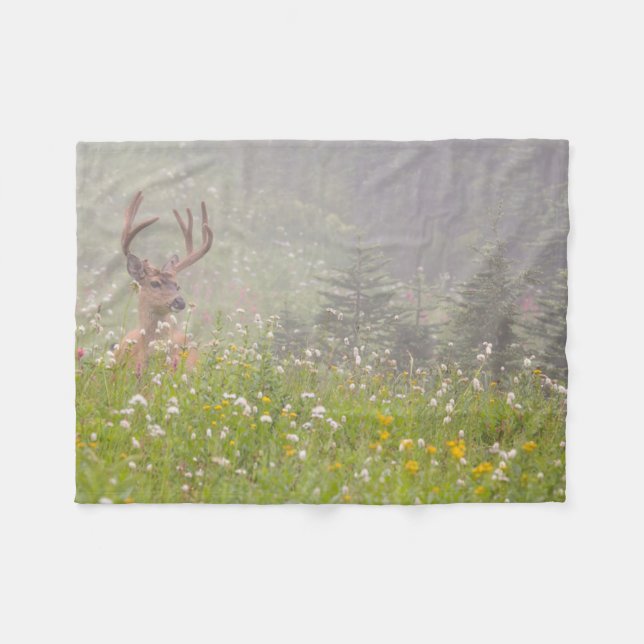Deer Buck | Nationalpark Rainier Fleecedecke (Vorderseite (Horizontal))