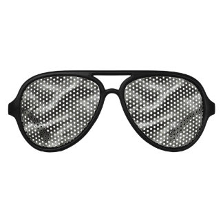Déformé, mais pas pour de vraies lunettes de solei