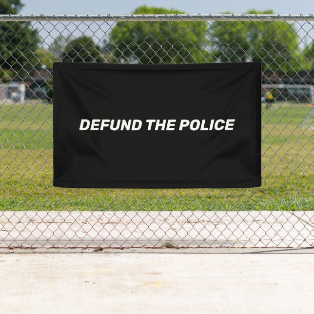 Defund the Police Schwarz-weiß typography modern Banner (Insitu)