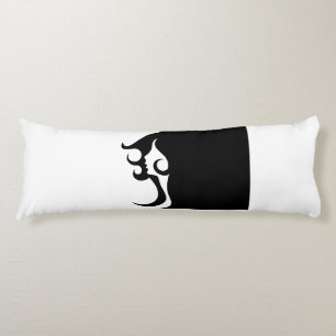 Deko Mod Woman Body Pillow Seitenschläferkissen