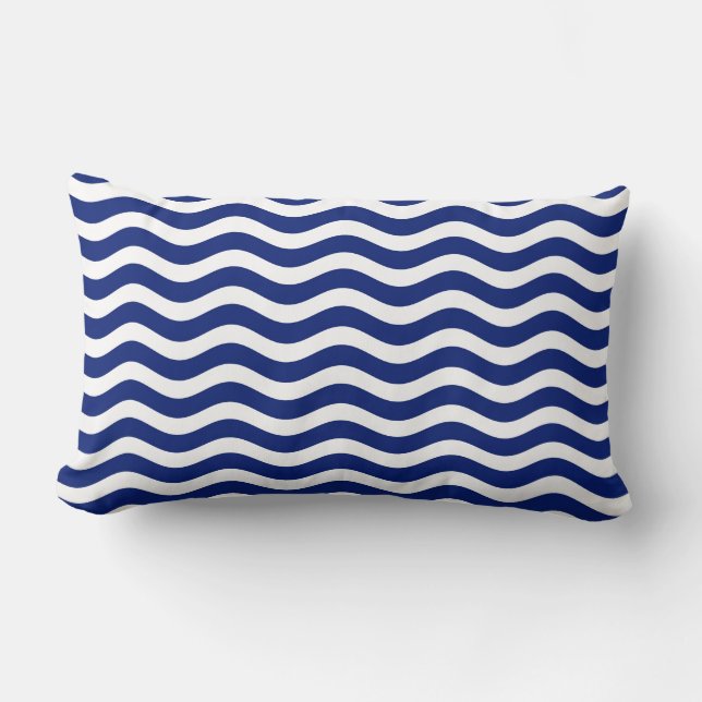 Dekoration der Wavy Navy Stripes Lendenkissen (Vorderseite)