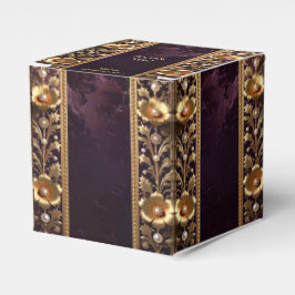 Dekorative Geschenkschachtel mit goldenem Blumensc