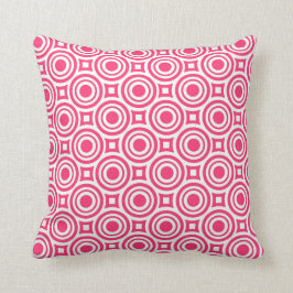 Dekorative Gestaltung der Quadrate mit Hot-Pink un Kissen