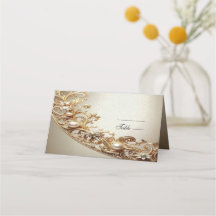 Dekorative goldene Platzkarte mit Ornamenten