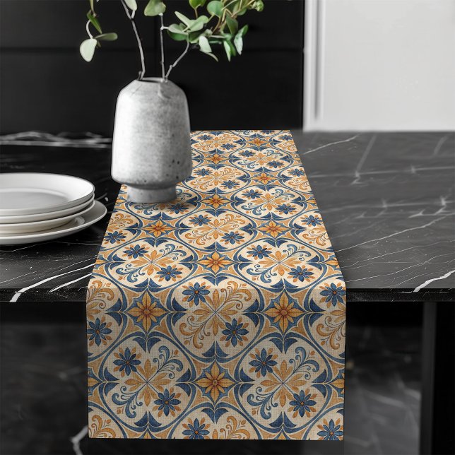 Dekorative mediterrane Fliesen Großer Tischläufer (Decorative Mediterranean Intricate Tile Designs Long Table Runner)