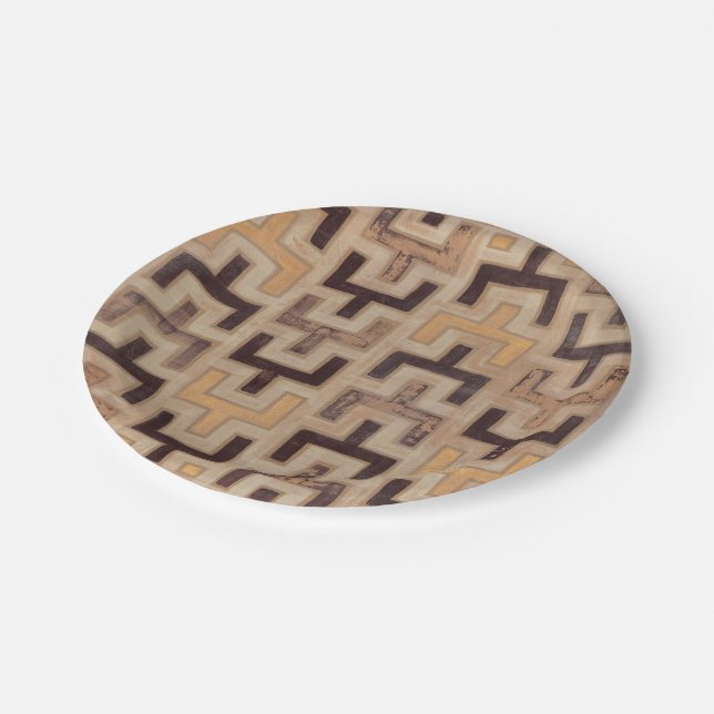 Dekoratives Afrikaner Mudcloth Muster Pappteller (Schrägansicht)