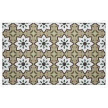 Dekoratives geometrisches Muster mit weißen Blumen