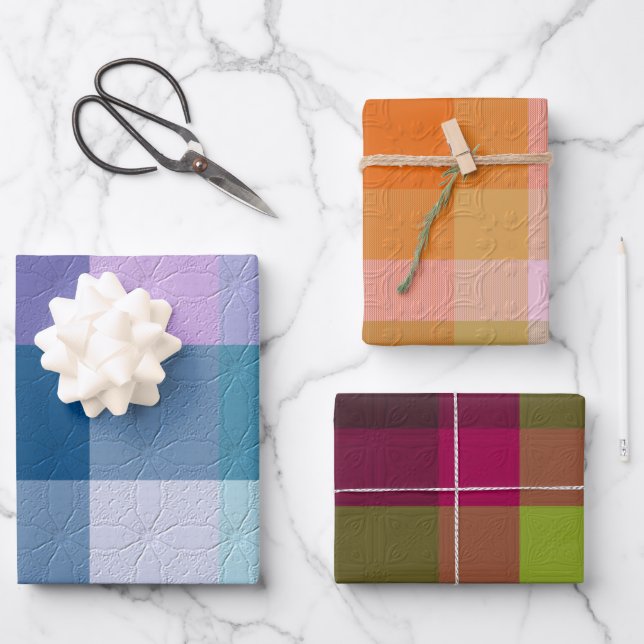 Dekoriertes Karo Geschenkpapier Set (Vorderseite)