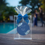 Delft Blue White Chinoiserie Floral Bridal Shower  Runder Aufkleber<br><div class="desc">Create an unforgettable celebration with our “Something Blue Before I Do” bridal shower theme in dark blue and white florals. This elegant design blends timeless romance with modern sophistication, featuring navy blue accents, delicate white blooms, and charming floral details. Perfect for bridal shower decorations, invitations, favors, and signage, this theme...</div>