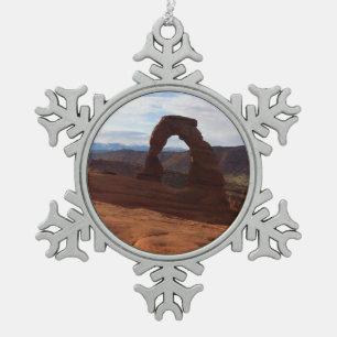 Delicate Arch I im Arches-Nationalpark Schneeflocken Zinn-Ornament