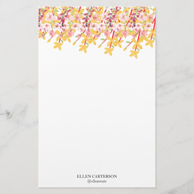 Delicate Garden Floral Monogram Stationery Paper Briefpapier (Vorderseite)