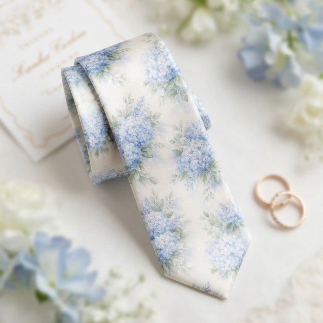 Delicate Watercolor Soft Blue Hydrangea Floral Krawatte (Von Creator hochgeladen)