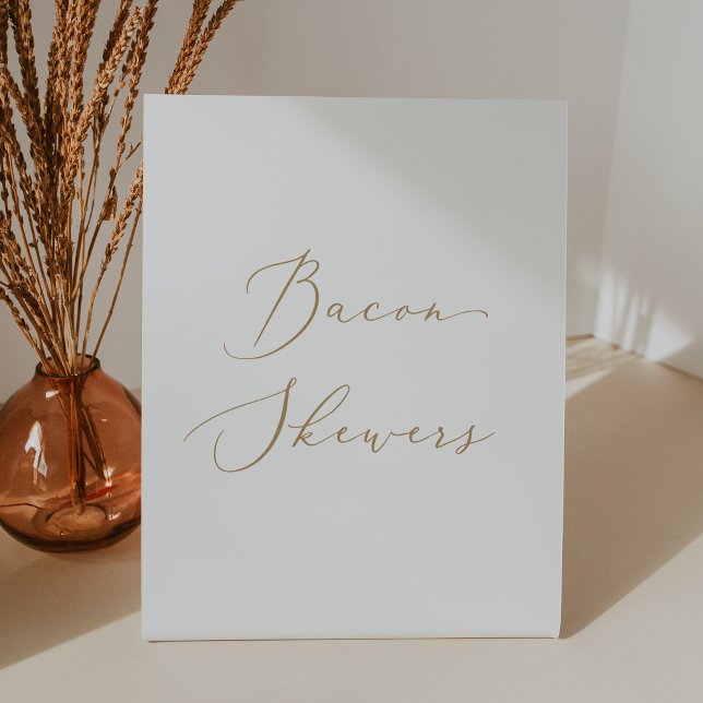 Delikate Goldkalligrafie Einfache Bacon Skewers Sockelschild (Delicate Gold Calligraphy Simple Bacon Skewers Pedestal Sign)