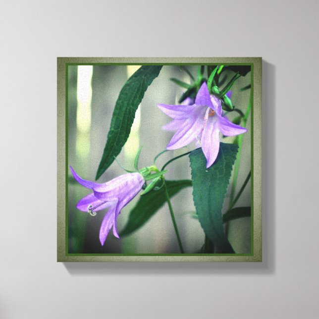 Delikate Lila Wildblumen Leinwanddruck (Vorderseite)