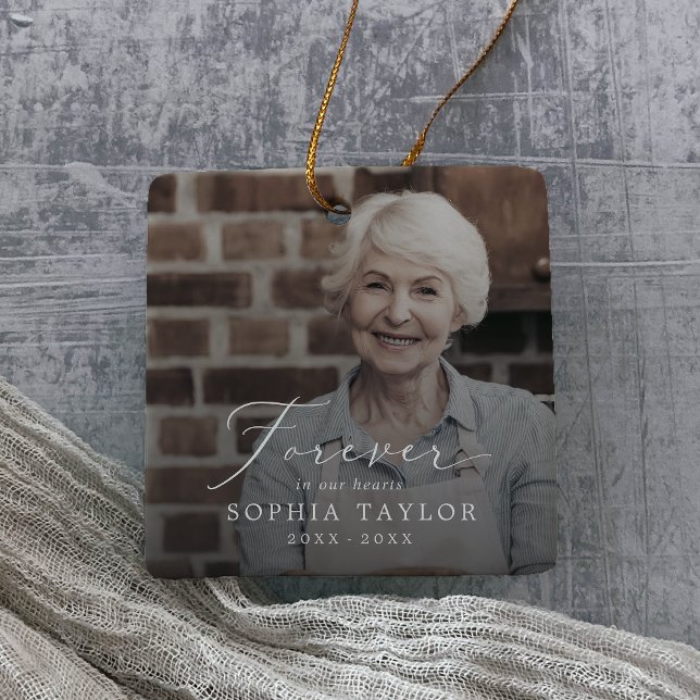 Delikate Mama Oma Memorial Dark Overlay Foto Keramikornament (Von Creator hochgeladen)