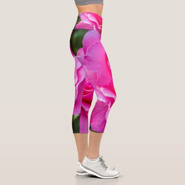 Delikate rosa Rosa Rose. Capri Leggings (Rechts)
