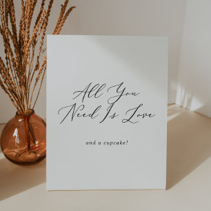 Delikate Schwarze Kalligrafie Hochzeitstorte Sockelschild